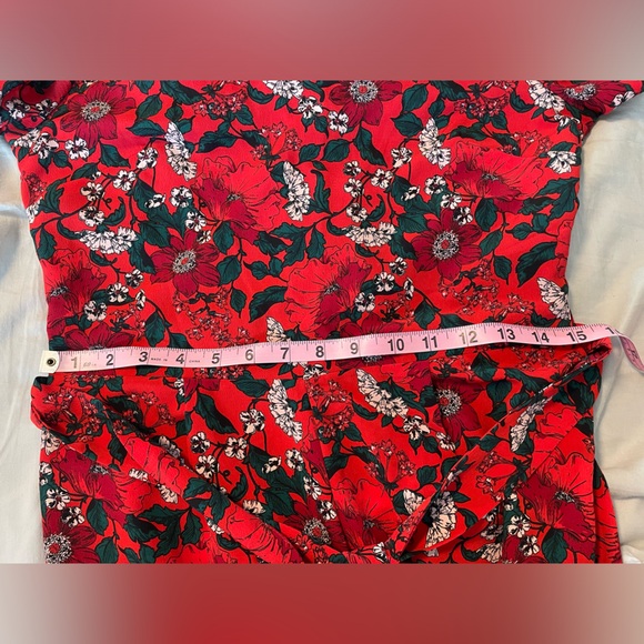 Wide leg cropped floral jumpsuit - Picture 9 of 10